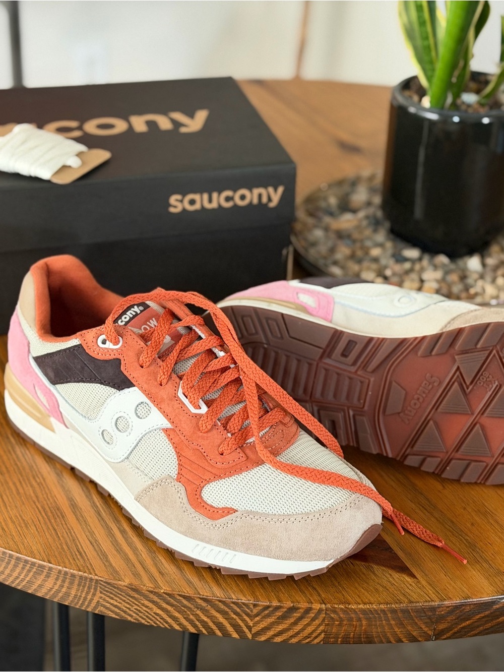 Saucony Men's SHADOW 5000 Athletic Sneakers